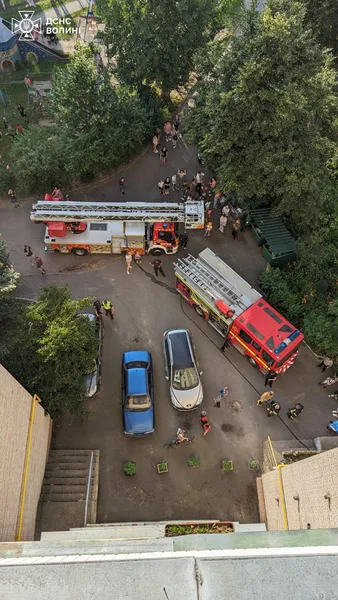 Загорівся холодильник: подробиці пожежі на Соборності в Луцьку (фото)