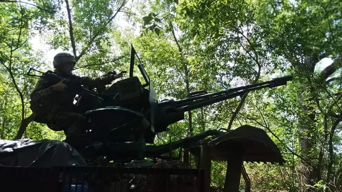 Ворога зупинили й відкинули на декількох напрямках, – Генштаб