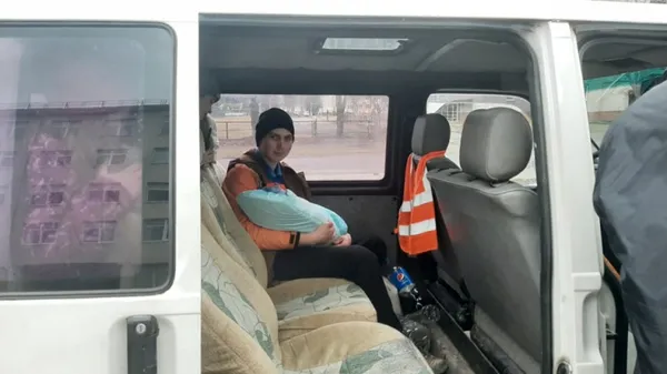 У цьому бусі і відбулися пологи