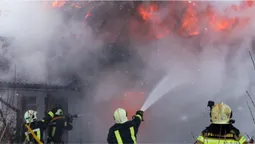 Жахлива пожежа у Боратині: рятувальники розповіли подробиці займання (фото)