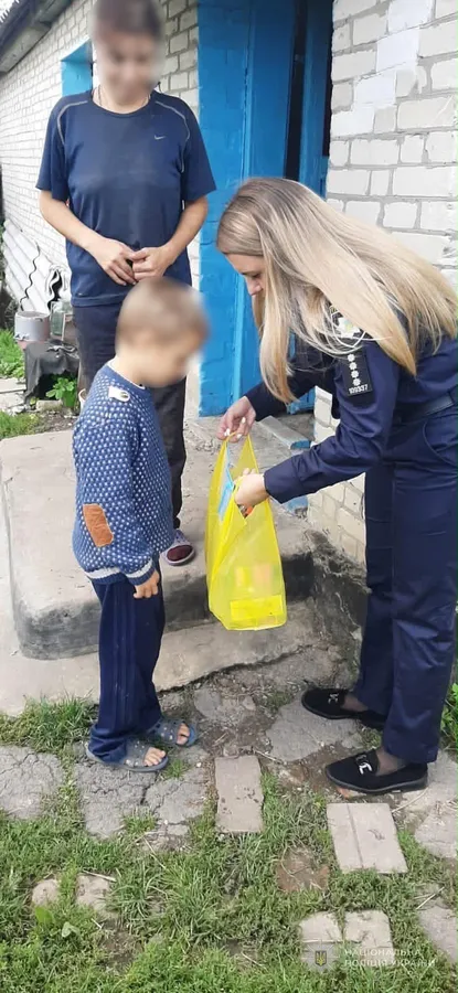 Бувало, троє дітей уже стоять з зібраними сумками, мовляв, заберіть нас, – луцька інспекторка ювенальної превенції