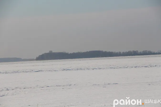 Опублікували знімки різдвяного Світязя