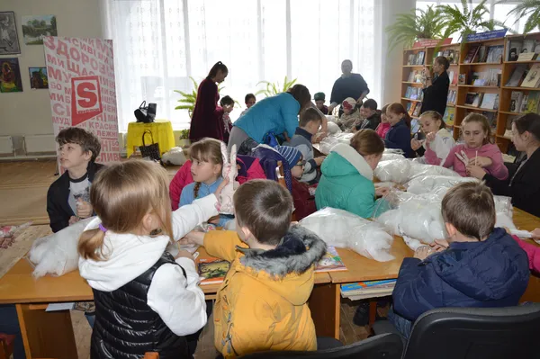 Луцький меценат влаштував дітям передпасхальне свято (фоторепортаж)