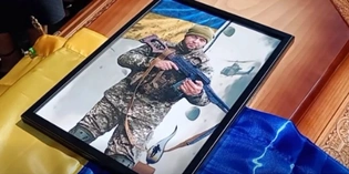 Понад два роки вважався зниклим безвісти: на Волині попрощалися з Героєм Володимиром Величком (фото)