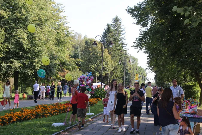 Скільки Луцьк витратить на вшанування та гулянки у 2020 році