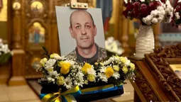 Нововолинськ попрощався з полеглим Героєм Сергієм Ярощуком (фото)