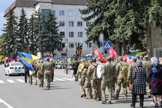На Горохівщині попрощались з 52-річним воїном Леонідом Клехою