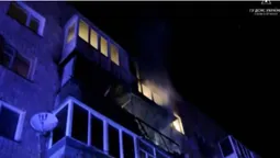 У луцькій 5-поверхівці горів балкон – вогонь перекинувся до сусідів (фото, відео)