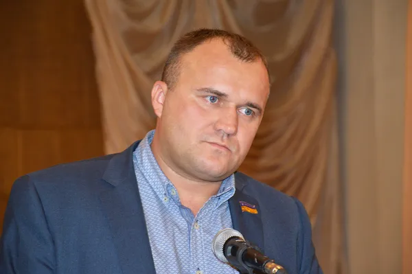 Що зробив за рік депутатства Петро Нестерук (фото)