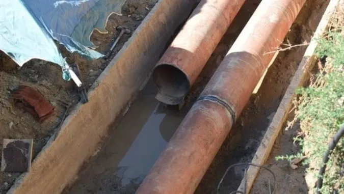 Тепло та гарячу воду незабаром відновлять: у Луцьку ліквідовують витік
