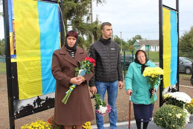 На Волині відкрили Алею пам'яті полеглим Героям-землякам (фото)