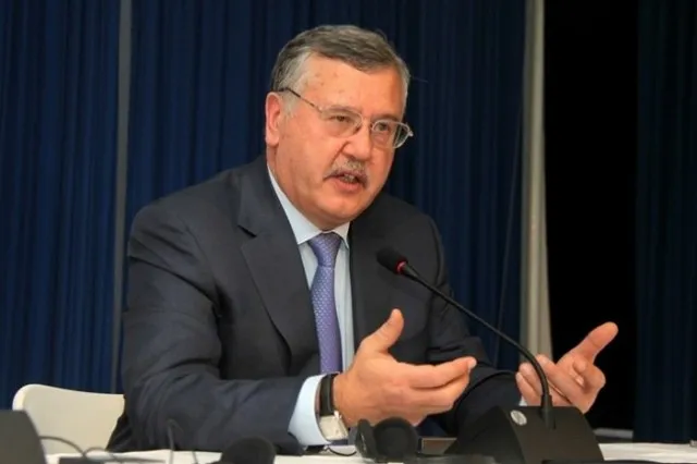 «Палиця бреше», – Гриценко про звинувачення у розкраданні армії 