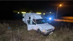 У П’ятиднях автомобіль застряг на колії та потрапив під поїзд  (фото, відео)