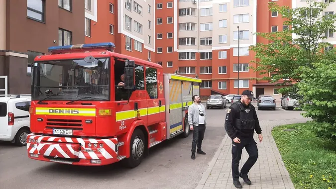 У Луцьку рятувальники виявили тіло в квартирі (фото)