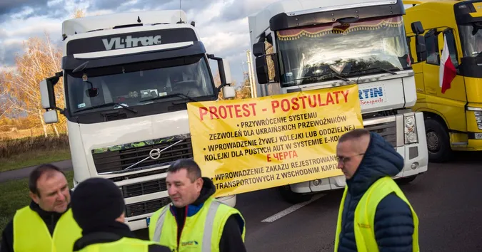 Польські перевізники хочуть заблокувати «Ягодин» до кінця березня