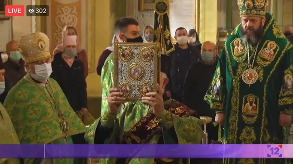 У Луцькому соборі – святкова літургія (відео)