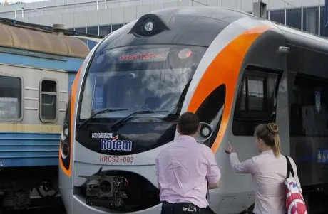 «Укрзалізниця» підняла ціни на проїзд в «Інтерсіті+»