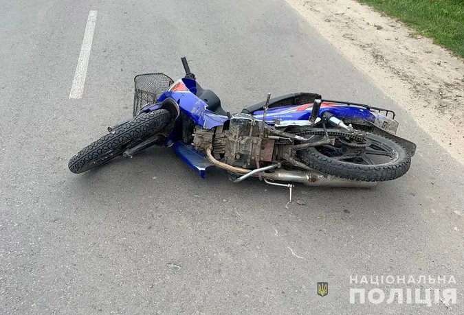 З мотоцикла – в реанімацію: у ДТП травмувався 54-річний волинянин (фото)