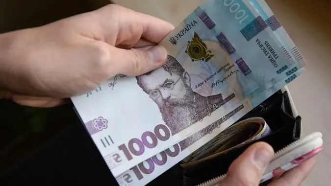 З січня всі вчителі отримають додаткову щомісячну виплату, з вересня – вдвічі більше