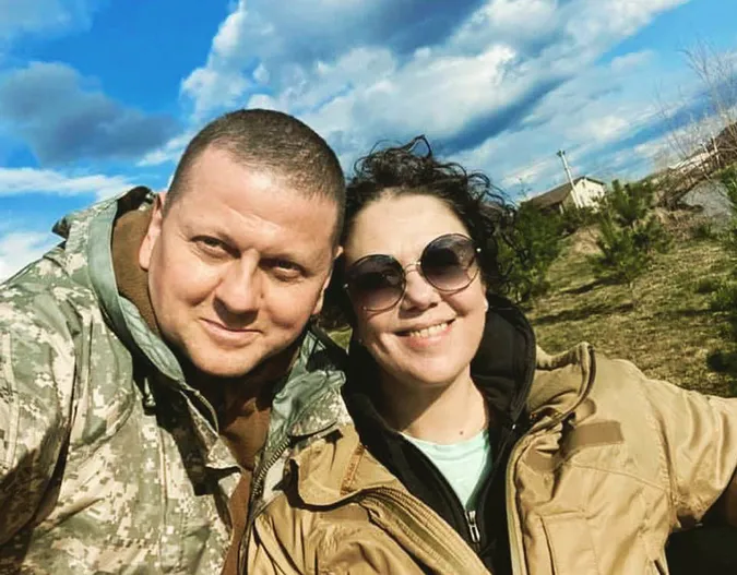 «Коли я не вірив собі, ти вірила в мене»: Залужний зворушливо привітав свою дружину з днем народження
