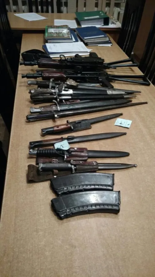 На Волині спіймали контрабандиста з цілим «букетом» озброєння