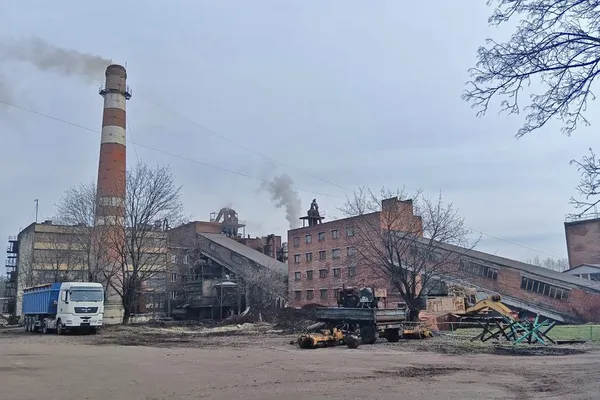 До 200 тонн торфобрикету на добу: як працює «Волиньторф» в період великої війни (фото, відео)