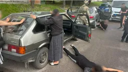 У Луцькій громаді організували переправляння «багатодітних батьків» за кордон (фото, відео)