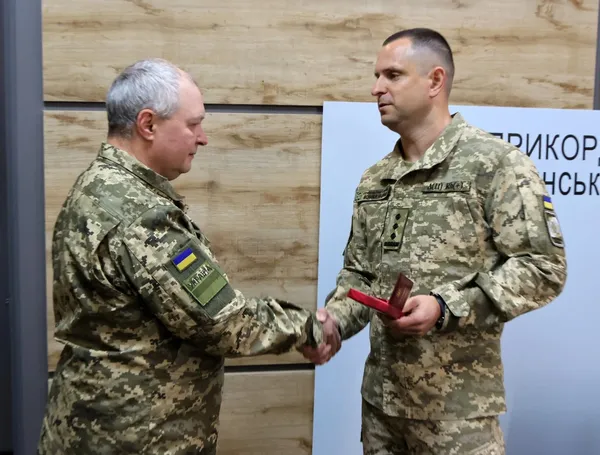 За мужність і стійкість на фронті: троє волинських прикордонників отримали державні нагороди(фото)