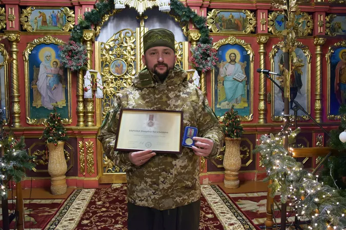 Волинський капелан-прикордонник отримав медаль від Президента України (фото)