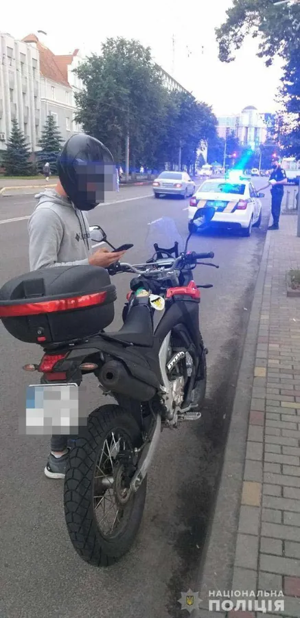 Операції «Мототранспорт»: волинські поліцейські влаштували рейди на магазини і сервіси
