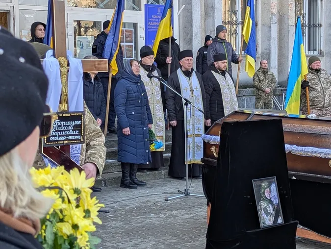 На Ковельщині попрощалися із загиблим воїном Миколою Боршуляком (фото)