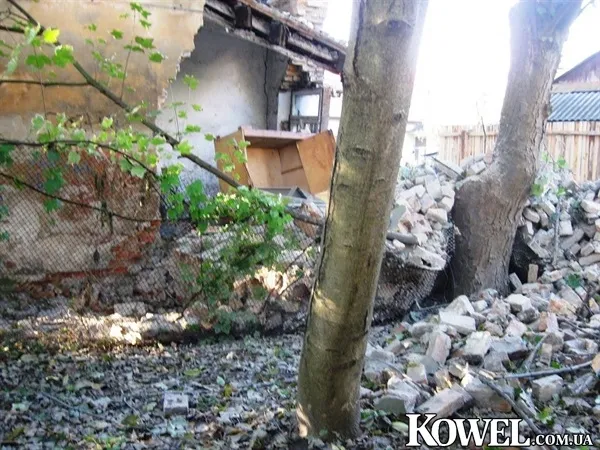 На Волині обвалилася частина старовинного будинку (фото)