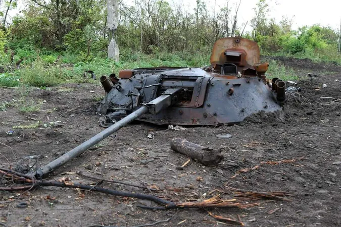 Близько 56 060 окупантів, 2254 танки, 1355 артсистем: втрати ворога на 23 вересня
