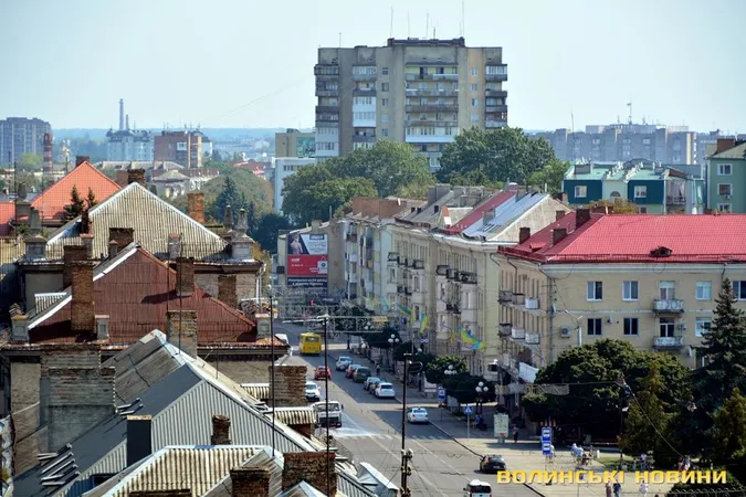 Луцькрада занепокоєна реформою в ДАБІ та пропонує Шмигалю свій варіант (ЗВЕРНЕННЯ)