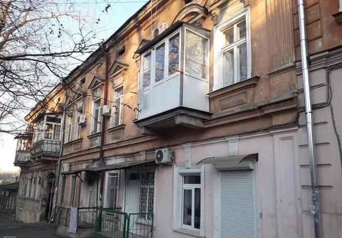 Вліз через балкон: у Голобах затримали квартирного злодія