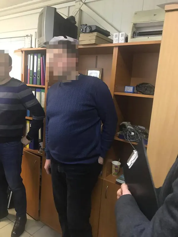 На Волині працівник Укртрансбезпеки вимагав хабарі від перевізників (фото)