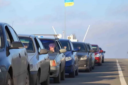 Після травневих вихідних на кордоні з Польщею – великі черги