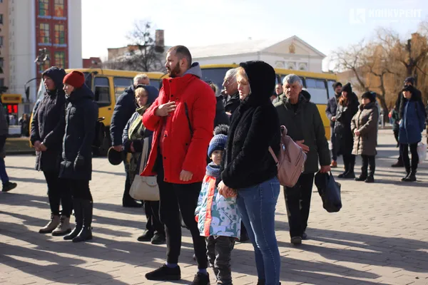 У Луцьку попрощалися із Героями, які загинули внаслідок авіаудару по аеродрому (фото)