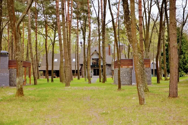 Біля Луцька відкриють ресторан з басейном «на природі»