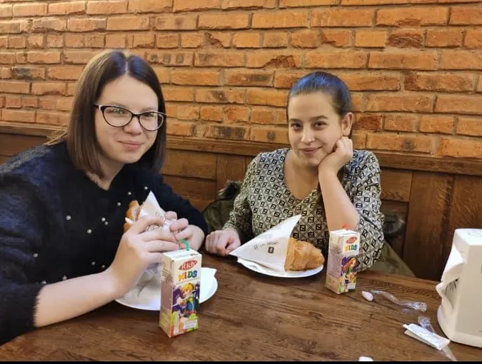 Підкинула записку з проханням називати батьками, або Як у Луцьку живе прийомна сім’я