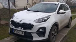 Авто-двійник: лучанка отримала штраф за порушення ПДР, якого не вчиняла (фото)