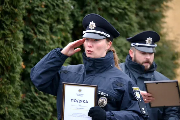 У Луцьку прийняли присягу майже півсотні нових патрульних (фото)