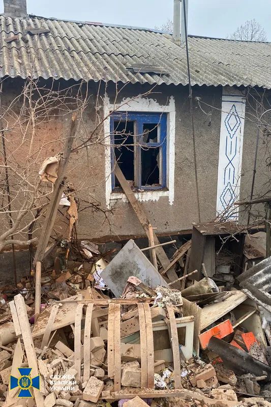 Обстріл дитсадка і школи на Луганщині СБУ розслідує як теракт (фото, відео)