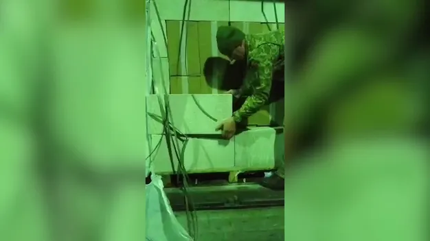 На Волині затримали найбільшу партію контрабандних сигарет (фото, відео)