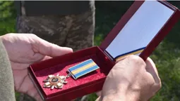 Рідним загиблих захисників з Волині вручили їх посмертні нагороди «За мужність» (фото)