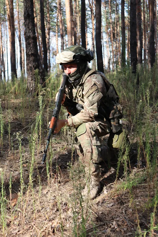 Ви – наші вуха та очі: волинські бійці привітали побратимів-розвідників