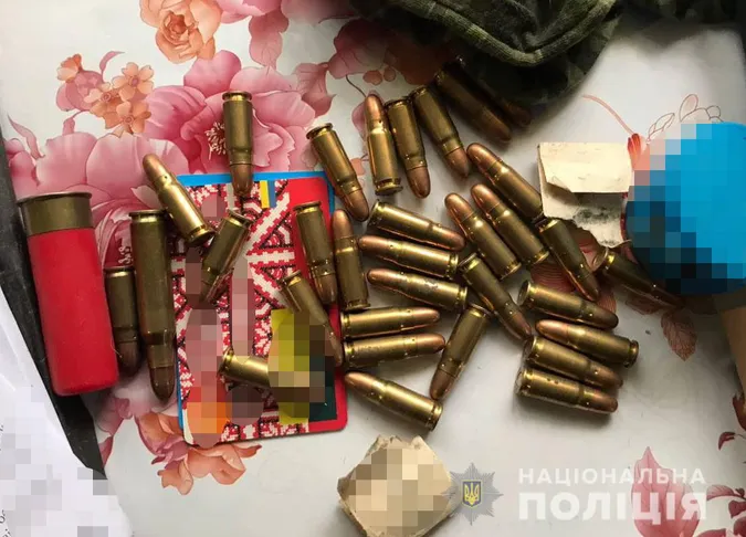 Волинські поліцейські затримали в Яготині «збройового барона» (фото, відео)