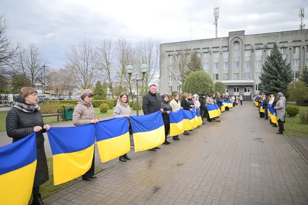 На Волині зустріли захисника Василя Мартинюка, який провів у полоні 16 місяців (фото)