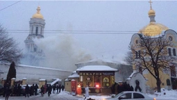 У Києві горить Києво-Печерська лавра (відео)