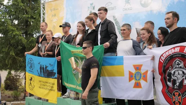 Вода, багнюка та понад 30 перешкод: волинські прикордонники стали переможцями Kordon Race (фото)